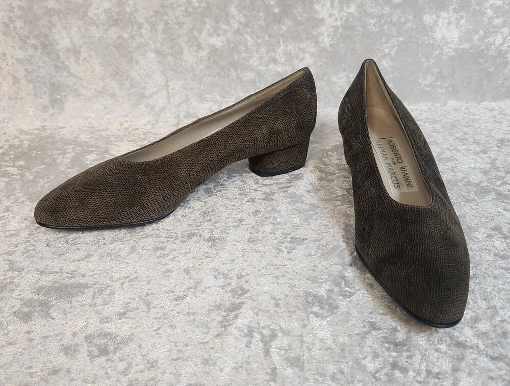 Roberto Vianni for Neiman Marcus Womens Green Low Block Heel Pumps- Size 6B
